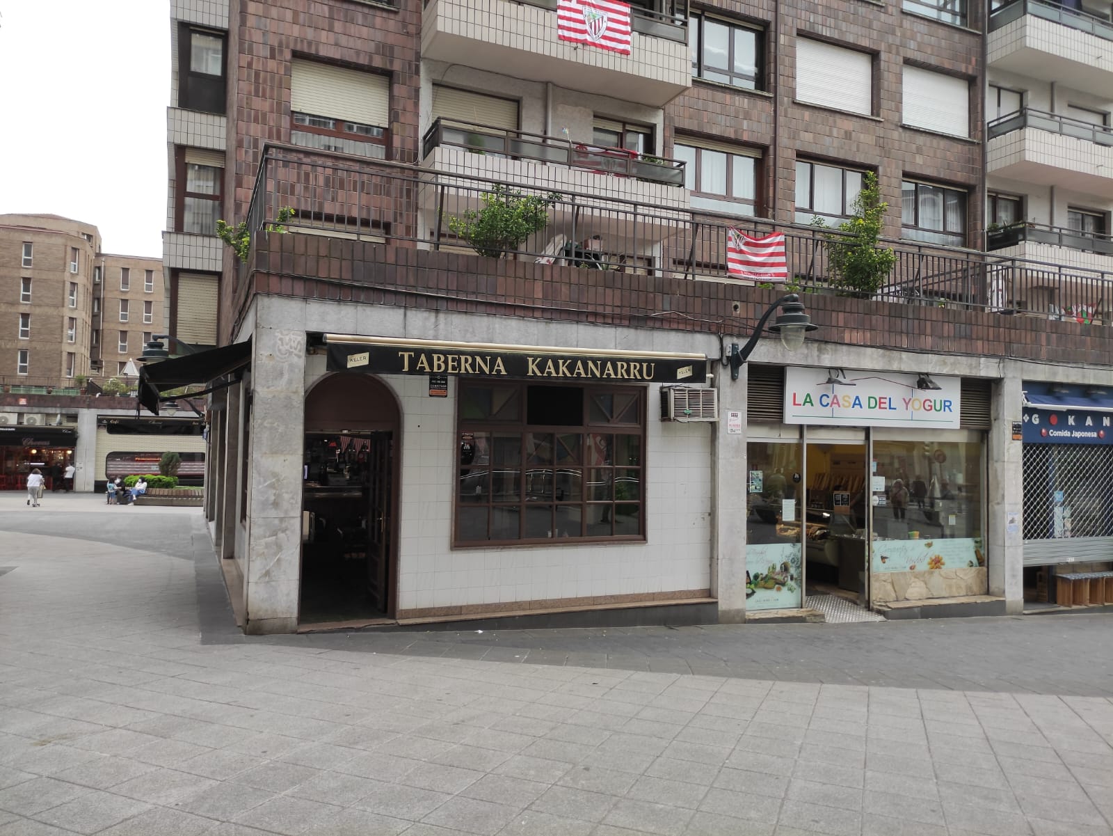 Bar Kakanarru