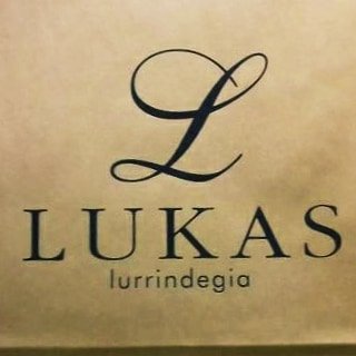 LUKAS LURRINDEGIA