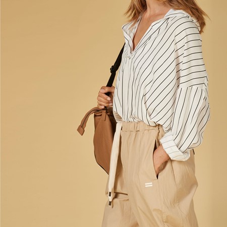 OVERSIZED PANTS