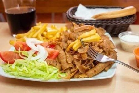 Plato kebab